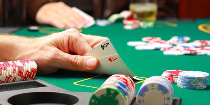Giải đáp thắc mắc Poker Tournament là gì?